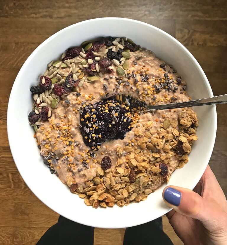 Mic Dejun Sănătos pentru Detoxifiere, Metabolism și Slăbire