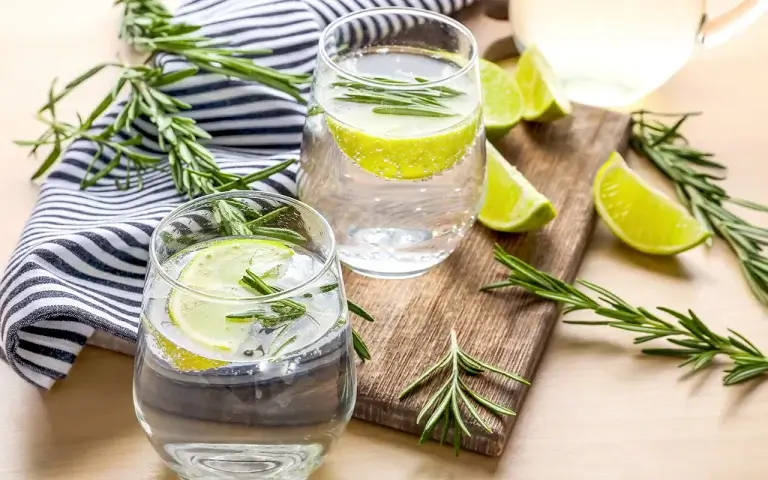 Cum să îți menții inima sănătoasă: Rețetă simplă cu rozmarin, lămâie și stevia