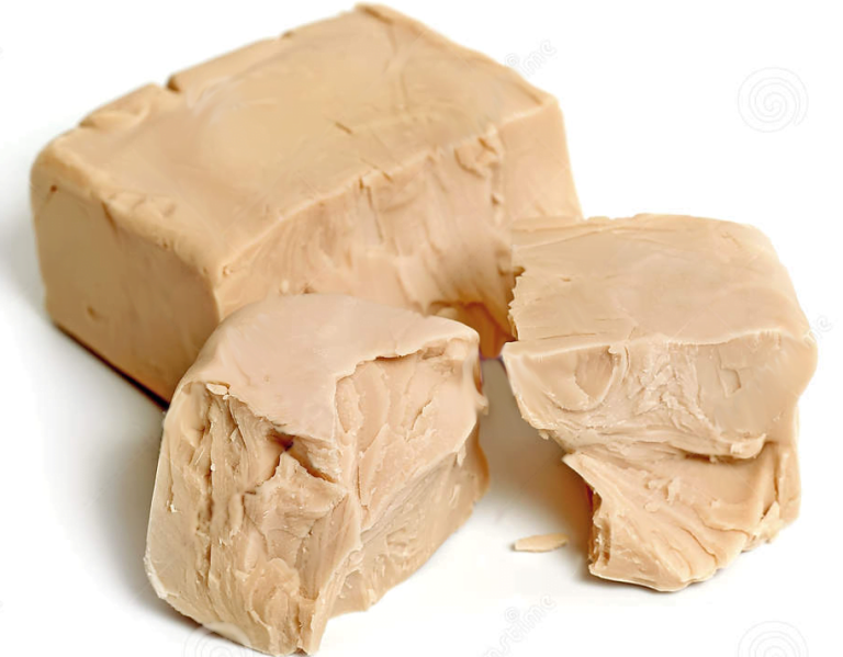 Mască cu drojdie pentru creșterea părului