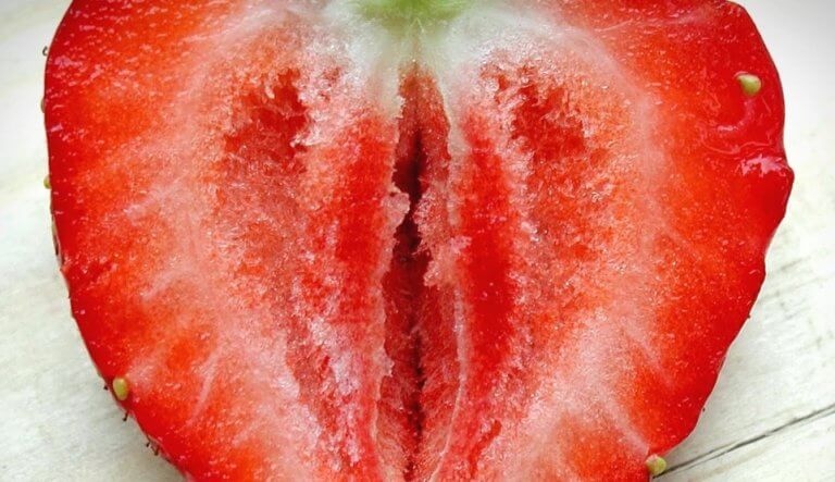 Zona vaginală umflată: Cauze și tratamente naturale